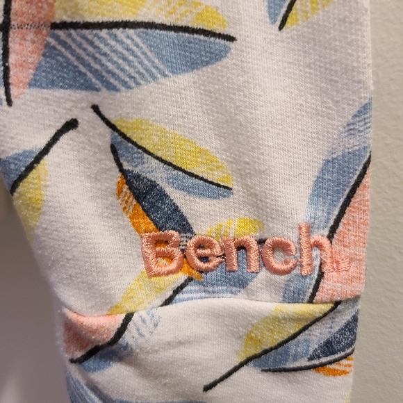 🦇2/$15-Bench hoodie - Picture 7 of 16